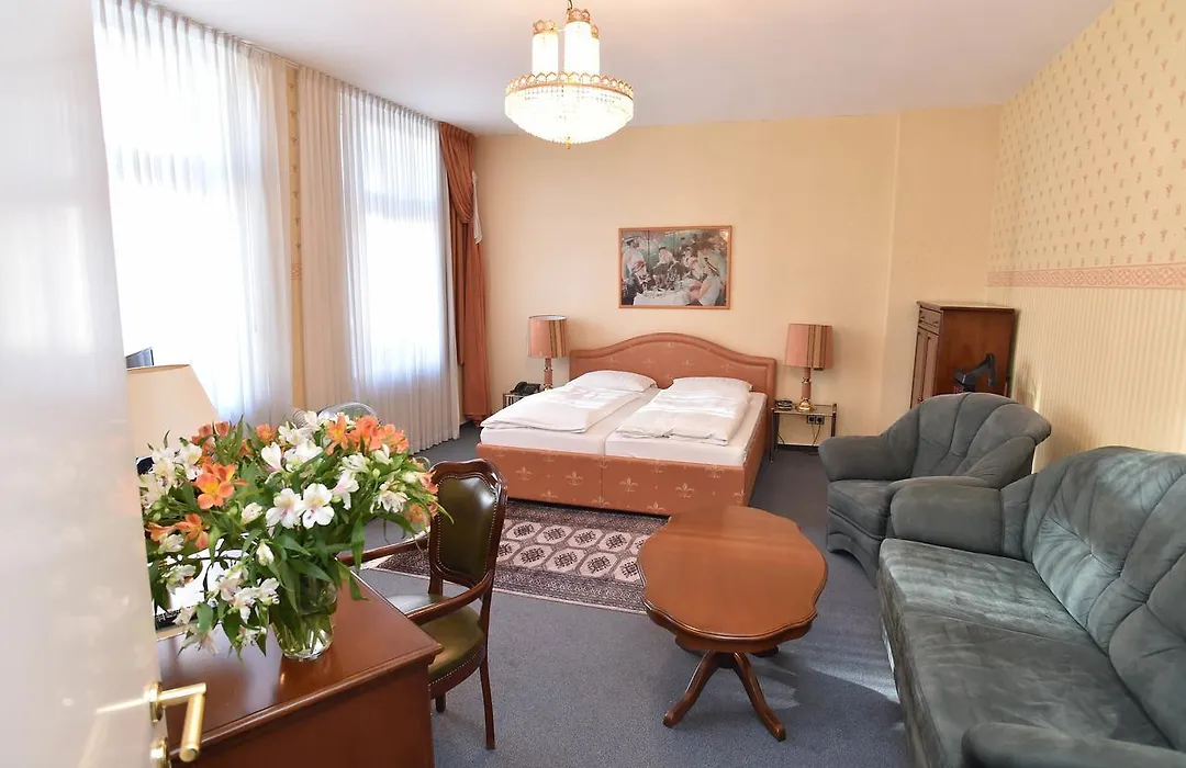 Hotel Carmer 16-1